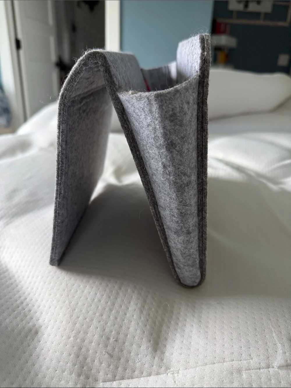 Kirkland Felt Bedside Pocket